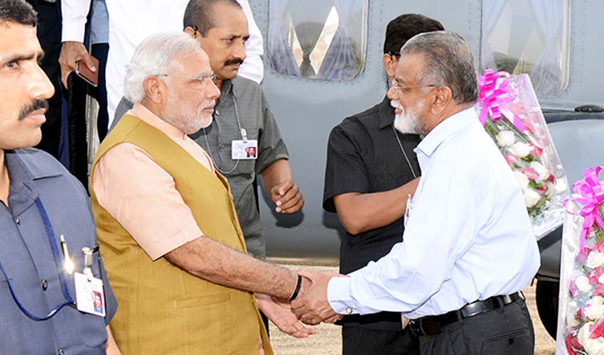 Prime Minister Narendra Modi congratulates ISRO scientists