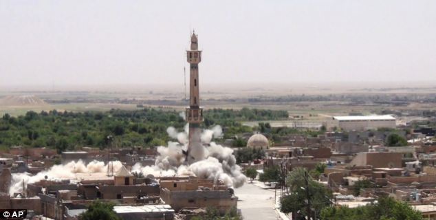 ISIS destroys mosques