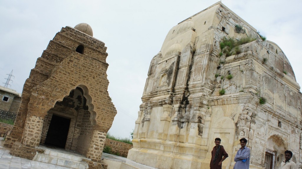 Sat Ghara Temple