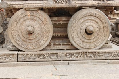 Detail_of_the_Vittala_Temple's_Chariot
