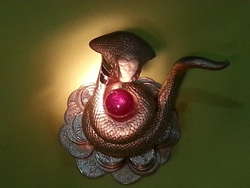 Sri Naga Mani – The Cobra Pearls according to Puranas